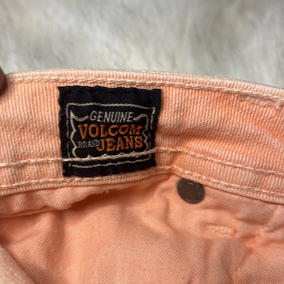 Genuine Volcom Brand Jeans NWOT - Picture 10 of 11
